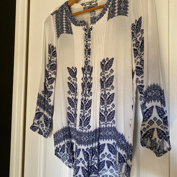 Daniel Rainn White and Navy Boho Blouse — Soft Earth Edit (XS) - Picture 4 of 5